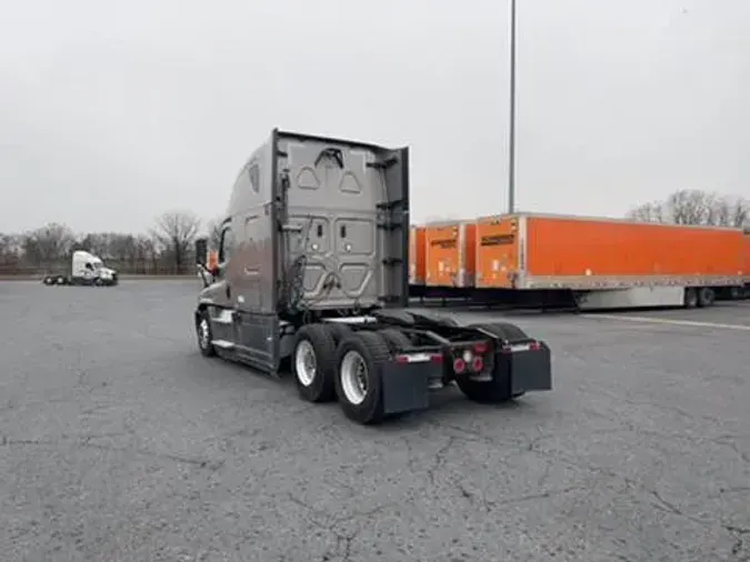 2018 Freightliner Cascadia