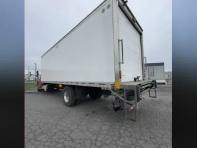 2022 FREIGHTLINER/MERCEDES M2 106