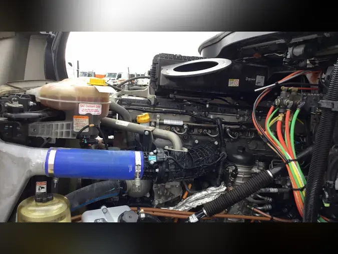 2022 Freightliner Cascadia 126e2c17de8b084123f60777f0aa83a39b2