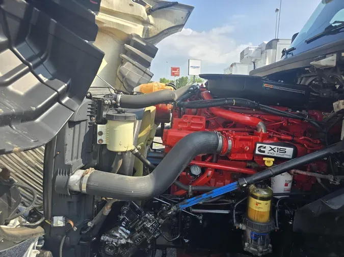 2020 International LT625