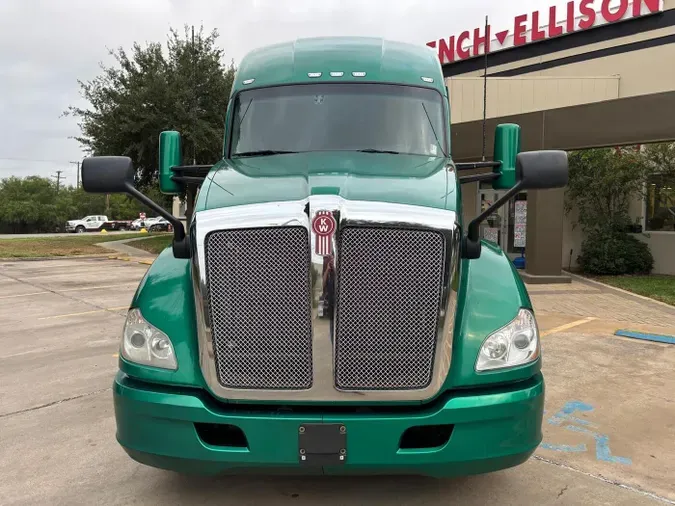 2020 Kenworth T680