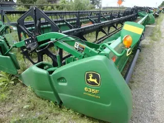 2007 John Deere 635F