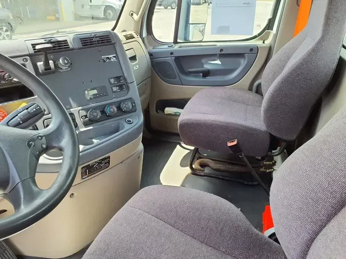 2018 FREIGHTLINER CASCADIA 125