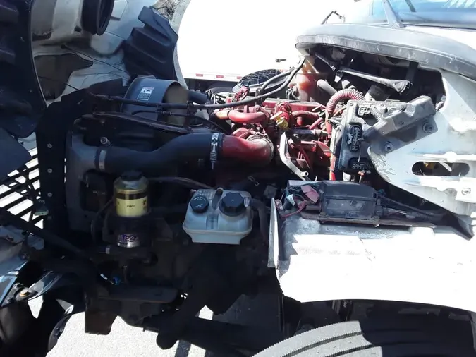 2018 FREIGHTLINER M2 106