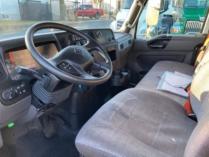 2021 NAVISTAR INTERNATIONAL MV607 (4X2)e2c91bb807a56ba88a30ad05883169e6