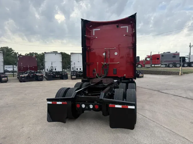 2024 Kenworth T680