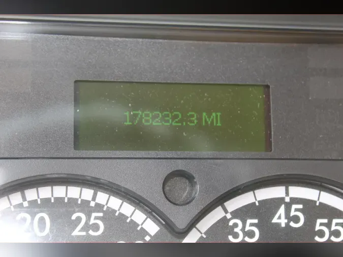 2019 Freightliner Business Class M2 106