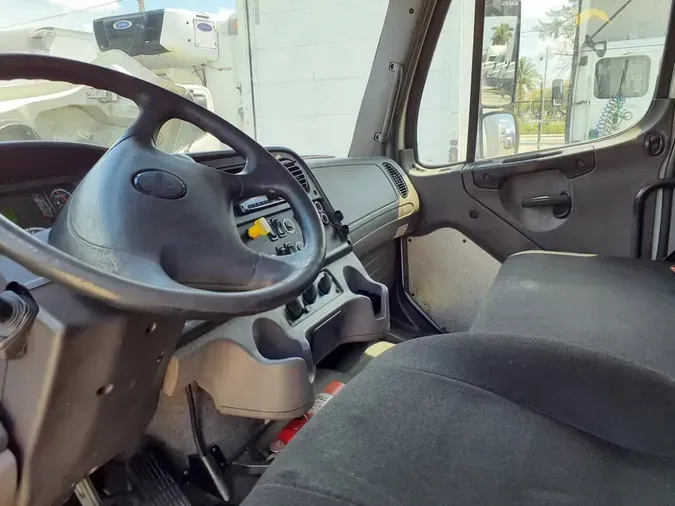 2019 FREIGHTLINER/MERCEDES M2 106e2ccc0a0400960db9956cbabe26a13fb
