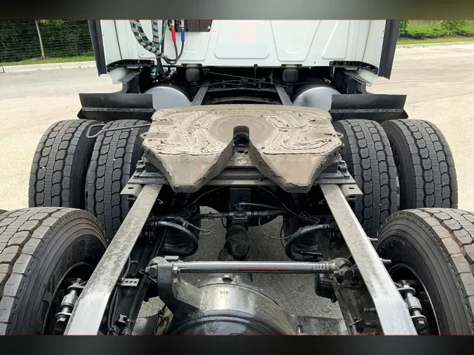 2022 INT LT625 6x4
