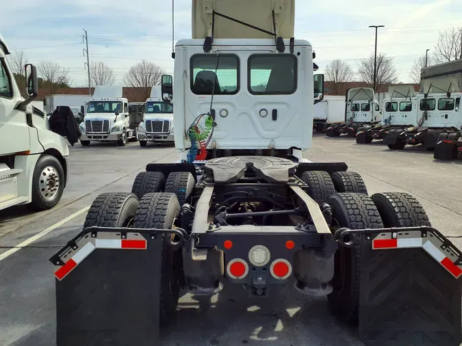 2019 FREIGHTLINER/MERCEDES NEW CASCADIA PX12664