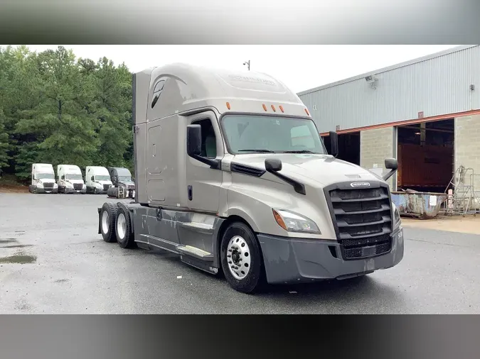 2020 Freightliner Cascadia 126e2dbbf3a08136ba699441ecf20326a65