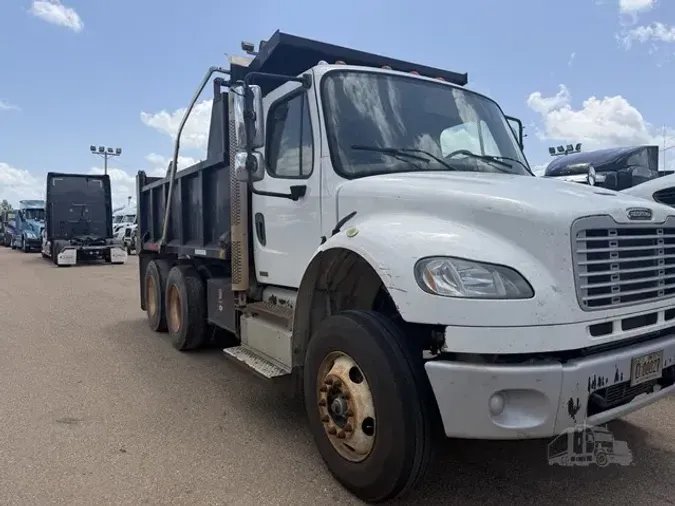 2012 FREIGHTLINER BUSINESS CLASS M2 106e2dbf3d8d8b98c4affcfb9a1c39c313c