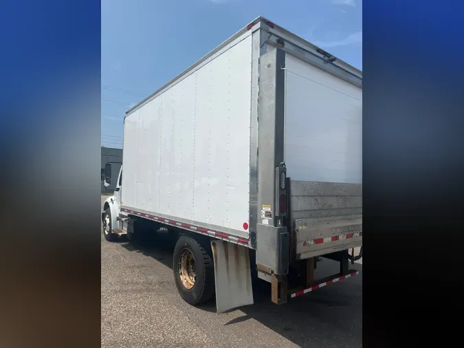 2018 FREIGHTLINER/MERCEDES M2 106e2e00c26705786a99f034d247134b9f3