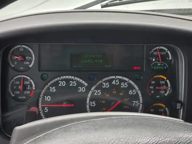 2020 FREIGHTLINER/MERCEDES M2 106