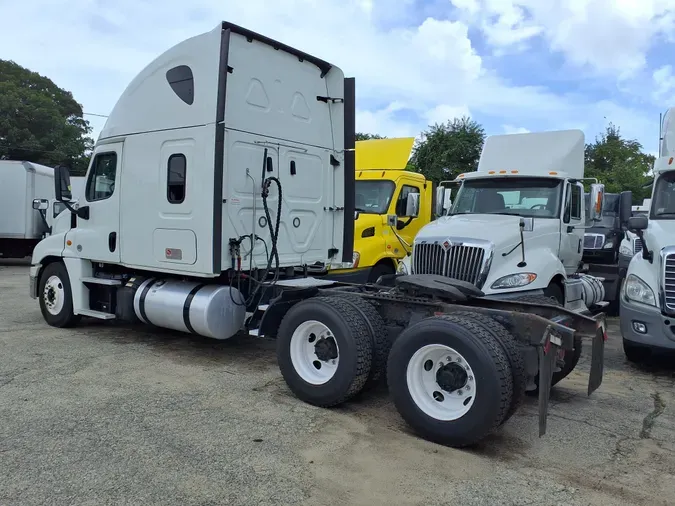 2019 FREIGHTLINER/MERCEDES CASCADIA 125