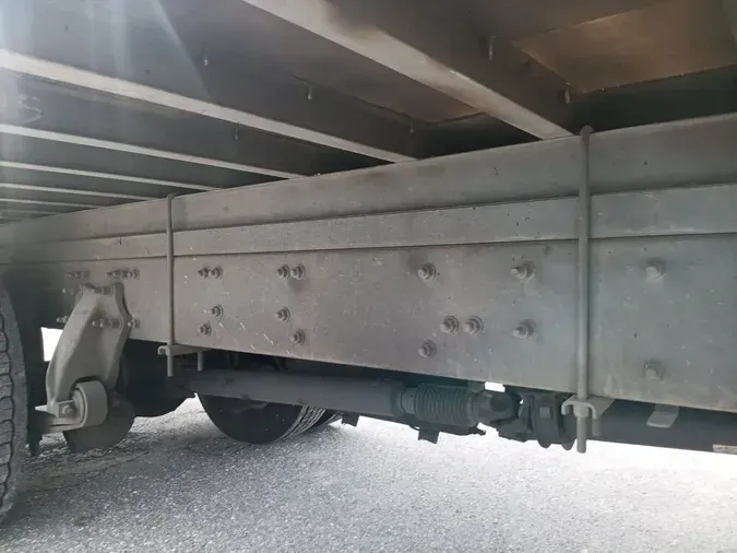 2020 FREIGHTLINER M2 106