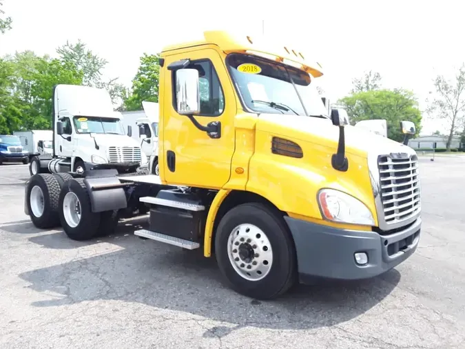 2018 FREIGHTLINER CASCADIA 113