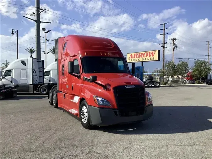 2022 FREIGHTLINER CA126