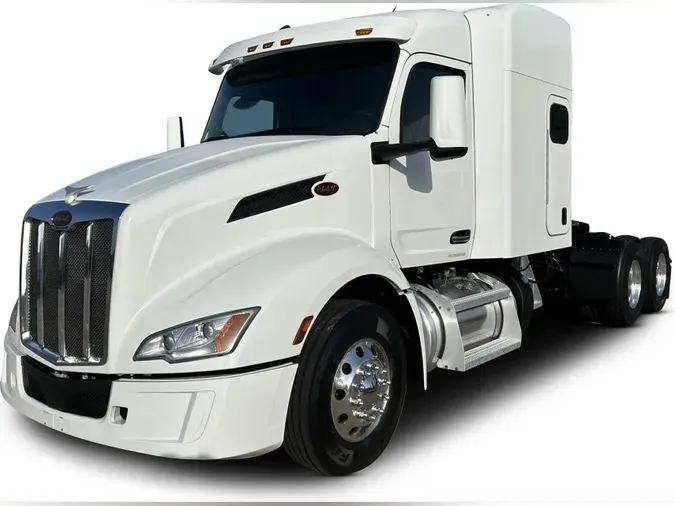2023 Peterbilt 579e2f673b3f1de8a26938f079899355364