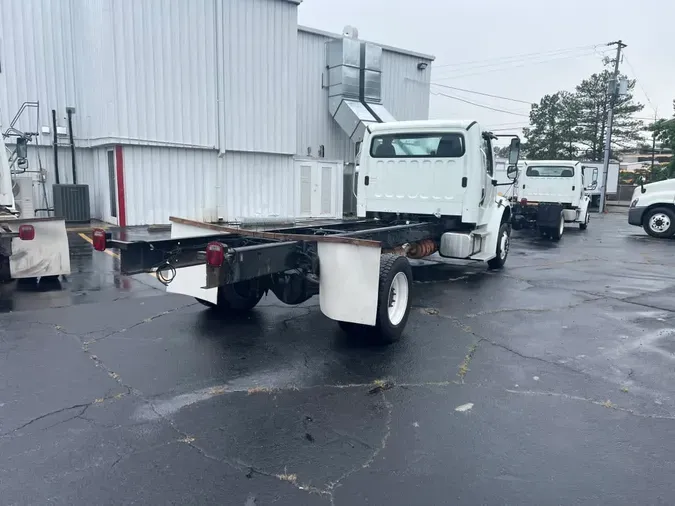 2020 FREIGHTLINER M2 106