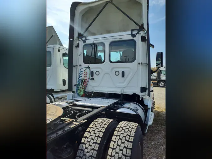 2020 FREIGHTLINER/MERCEDES CASCADIA 125