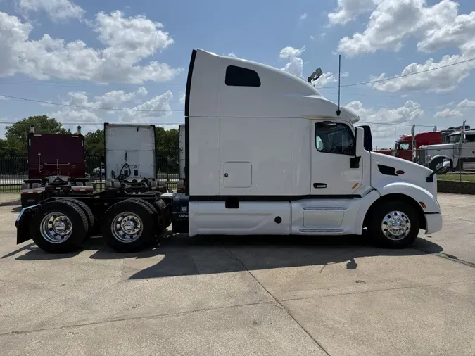 2022 Peterbilt 579