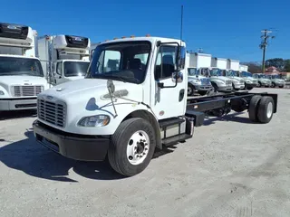 2013 FREIGHTLINER/MERCEDES M2 106