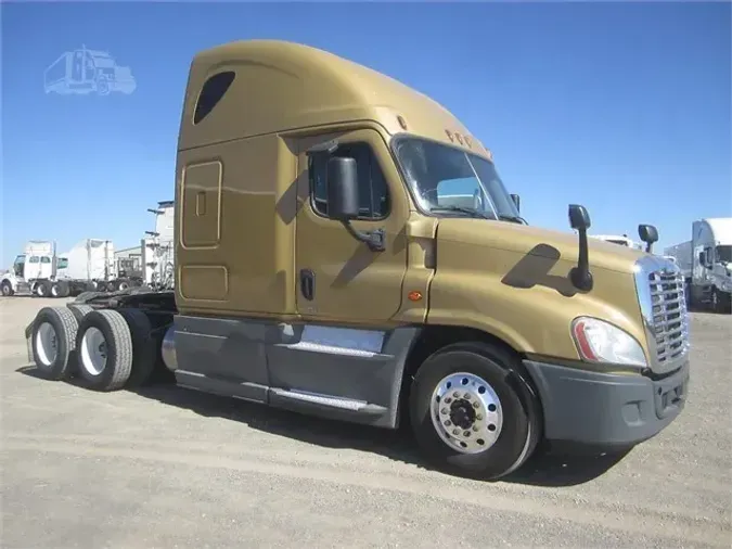 2018 FREIGHTLINER CASCADIA 125