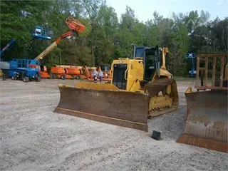 2019 CATERPILLAR D6N LGP