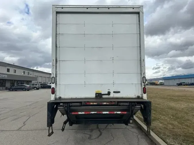 2017 Freightliner Business Class M2 106