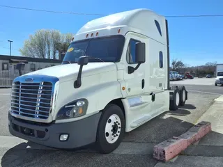 2019 FREIGHTLINER/MERCEDES CASCADIA 125