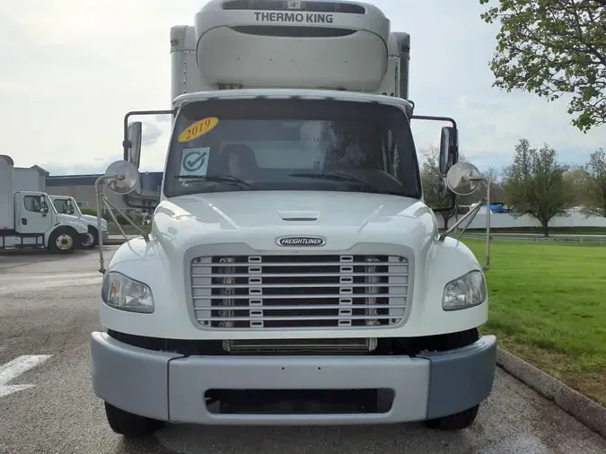 2019 FREIGHTLINER/MERCEDES M2 106