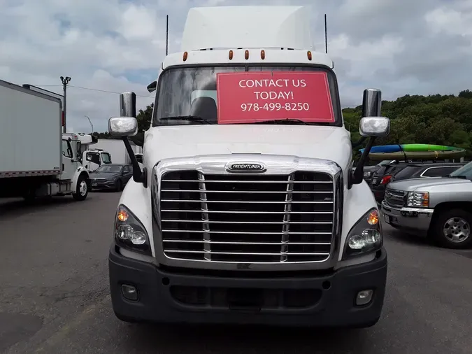 2020 FREIGHTLINER/MERCEDES CASCADIA 113