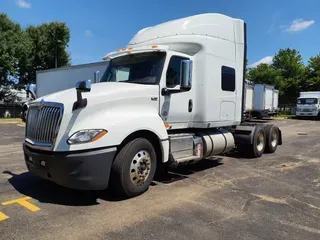 2019 NAVISTAR INTERNATIONAL LT625 SLPR CAB