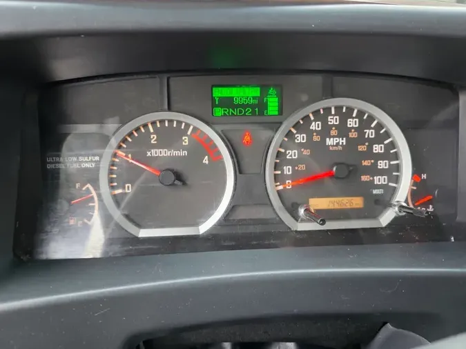 2019 ISUZU NPR HD