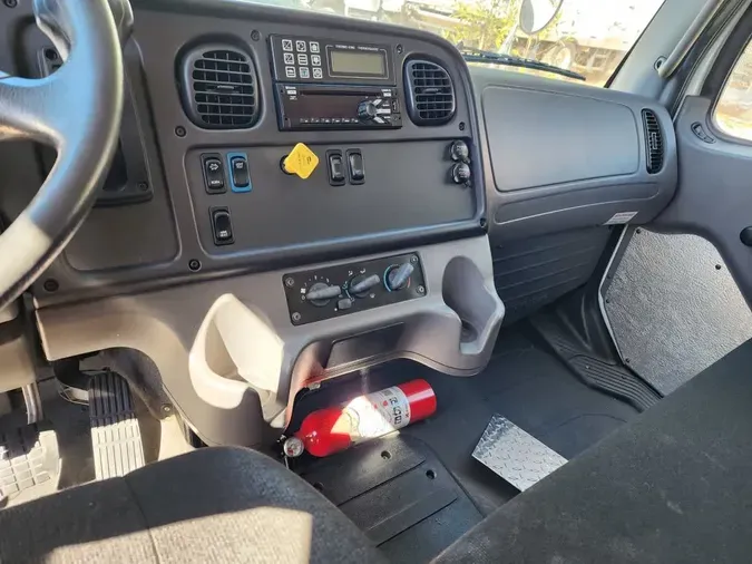 2020 FREIGHTLINER/MERCEDES M2 106e312fce29810b8e0e8015c428917df13