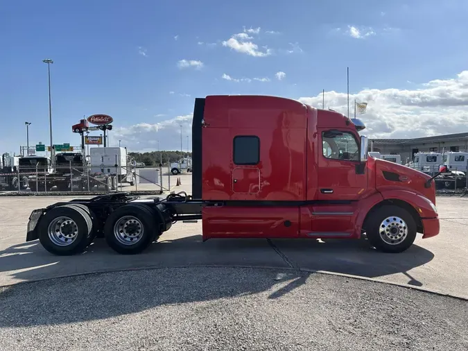 2021 Peterbilt 579