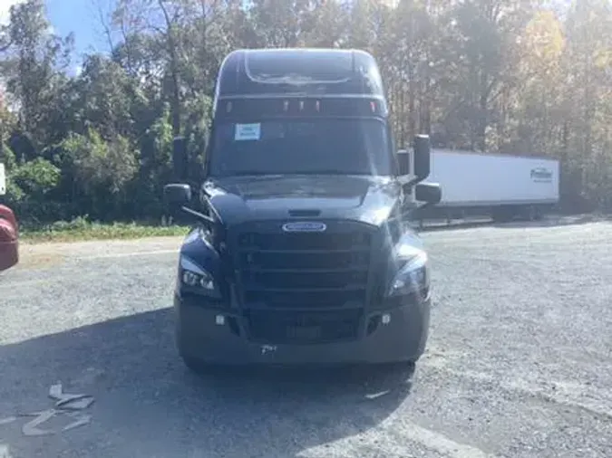 2022 Freightliner Cascadia