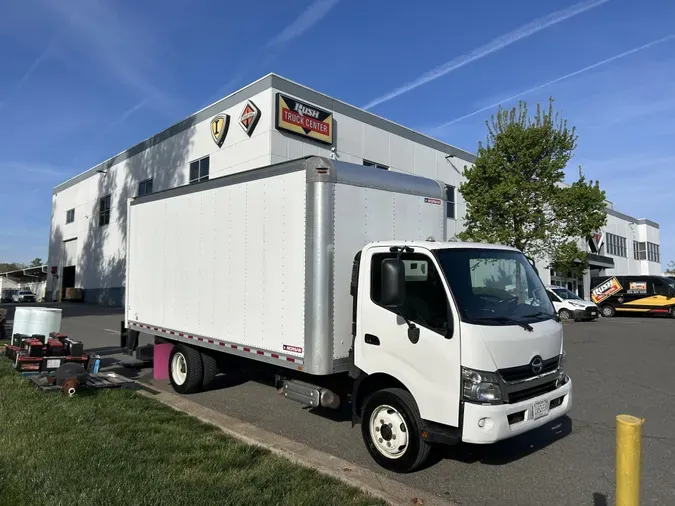 2018 Hino 195e31996b6dbb02fdebe753fc4532f0587