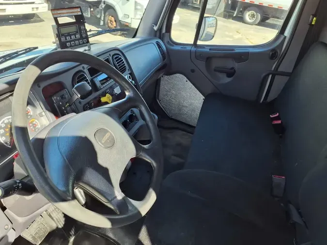 2017 FREIGHTLINER/MERCEDES M2 106e31d7ff94fa9a8a18e92e0c37d649d79