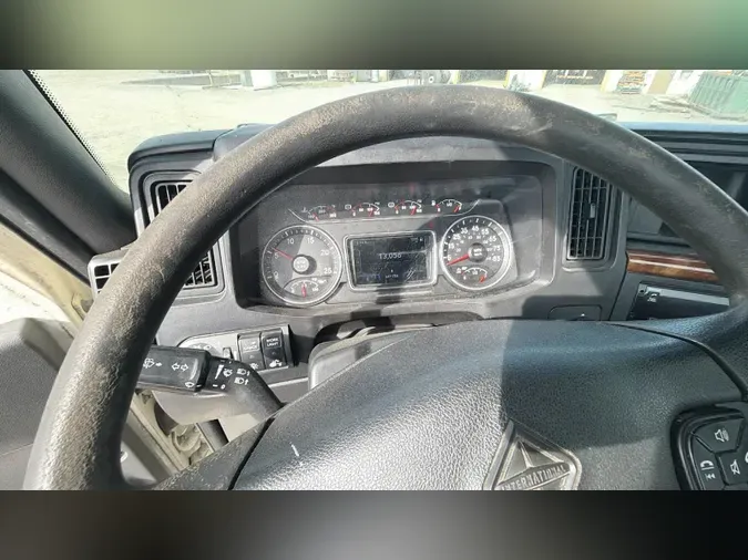 2020 International LT