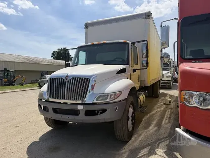 2017 INTERNATIONAL DURASTAR 4300e32407d8bb7d3526457afcdca621c4a7