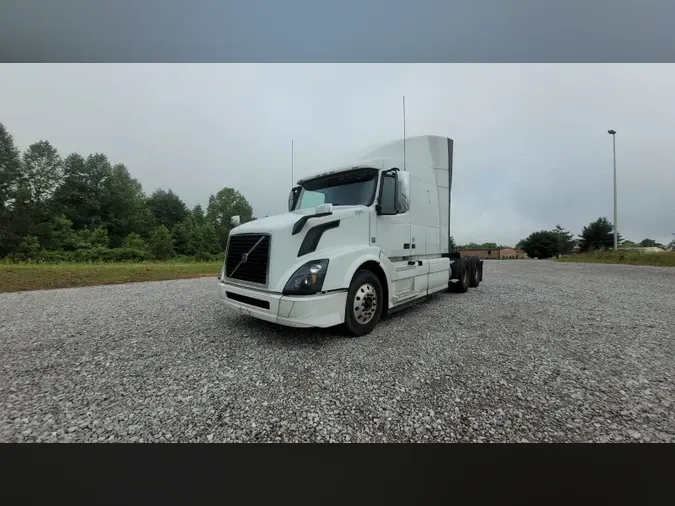 2018 Volvo VNL 740