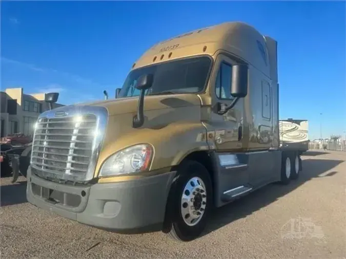 2018 FREIGHTLINER CASCADIA 125e32b79da24d5714558f3d154534e0bb1