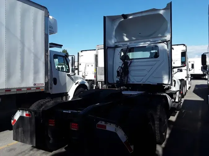 2020 NAVISTAR INTERNATIONAL LT625 DAYCAB T/A