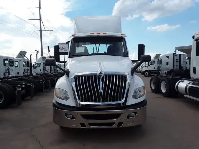 2019 NAVISTAR INTERNATIONAL LT625 DAYCAB T/A