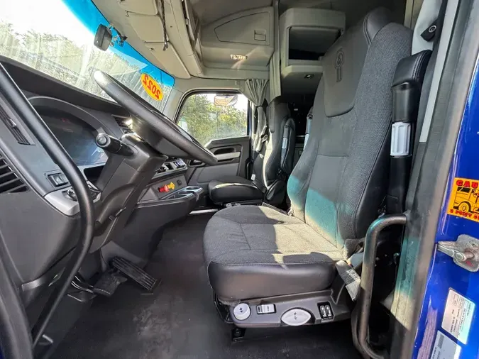 2022 Kenworth T680e33220d6060dec0cd7f77319bf6e6cbd