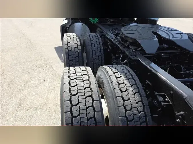 2022 INTERNATIONAL LT