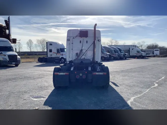 2022 Freightliner Cascadia 126