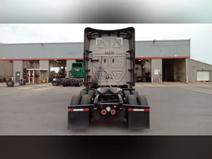 2025 Freightliner Cascadia 126e3442236cb97516655da5e08b387922a